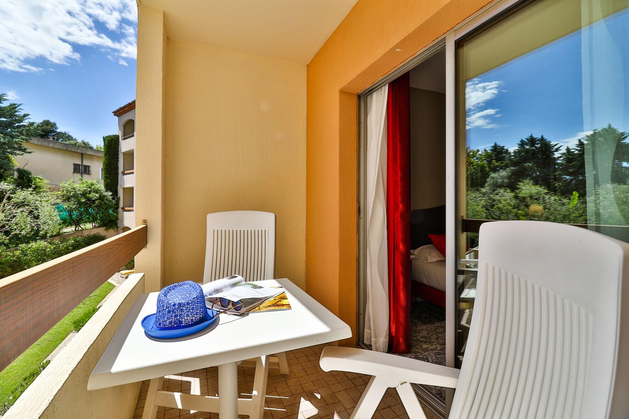 Hotel Le Floreal Vence